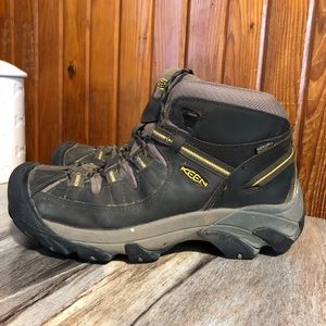 Keen Hiking Boots